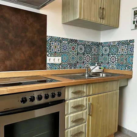 Apartment Monteurwohnungen Burchard I Paracelsus - Platz Fuer 5 Personen Coburg